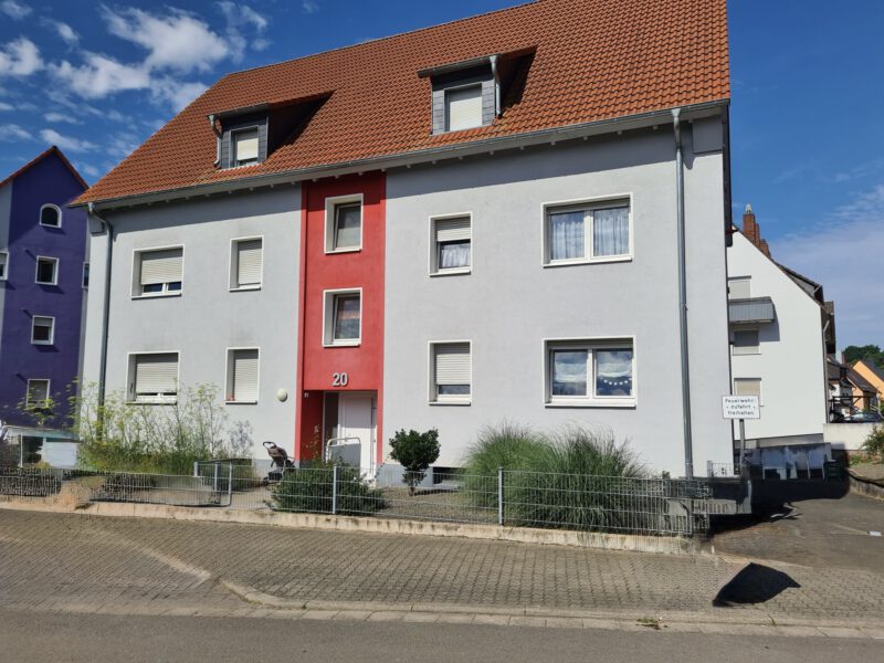 Vollsanierung 2 Mehrfamilienhäuser