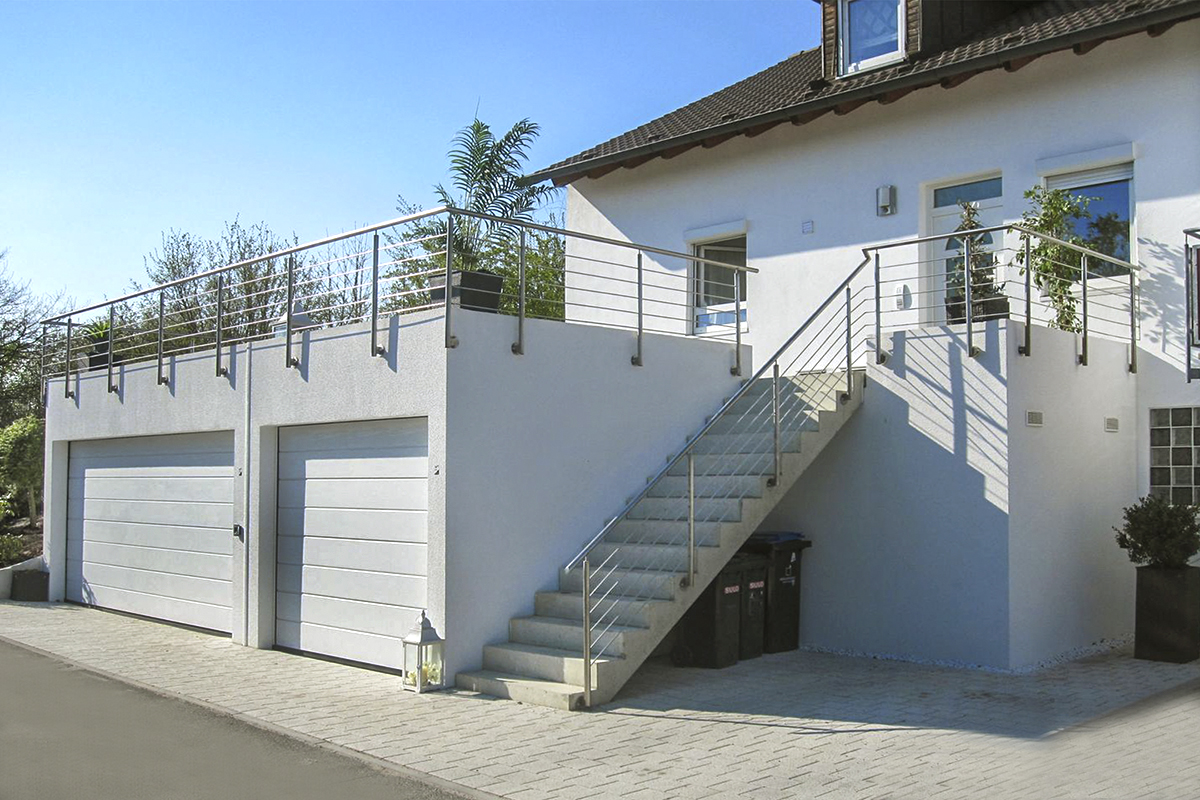Doppelgarage mit Dachterrasse